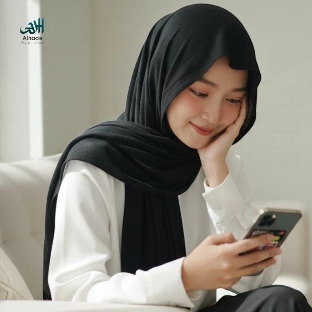 Jilbab Pashmina Polos - Tidak Nerawang
